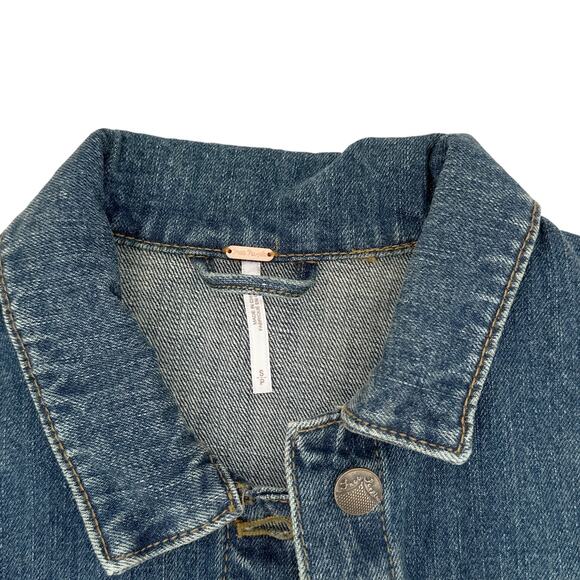 FREE PEOPLE Lace Inset Raw Hem Denim Jacket S - Picture 4 of 10